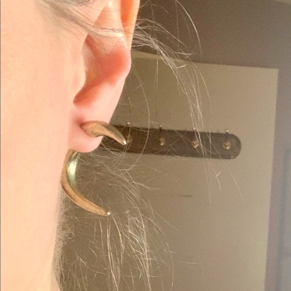 Asos bronze-gold tusk earrings - Picture 3 of 3